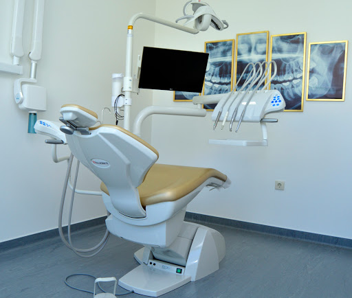 Clínica Dentária São João da Talha logo